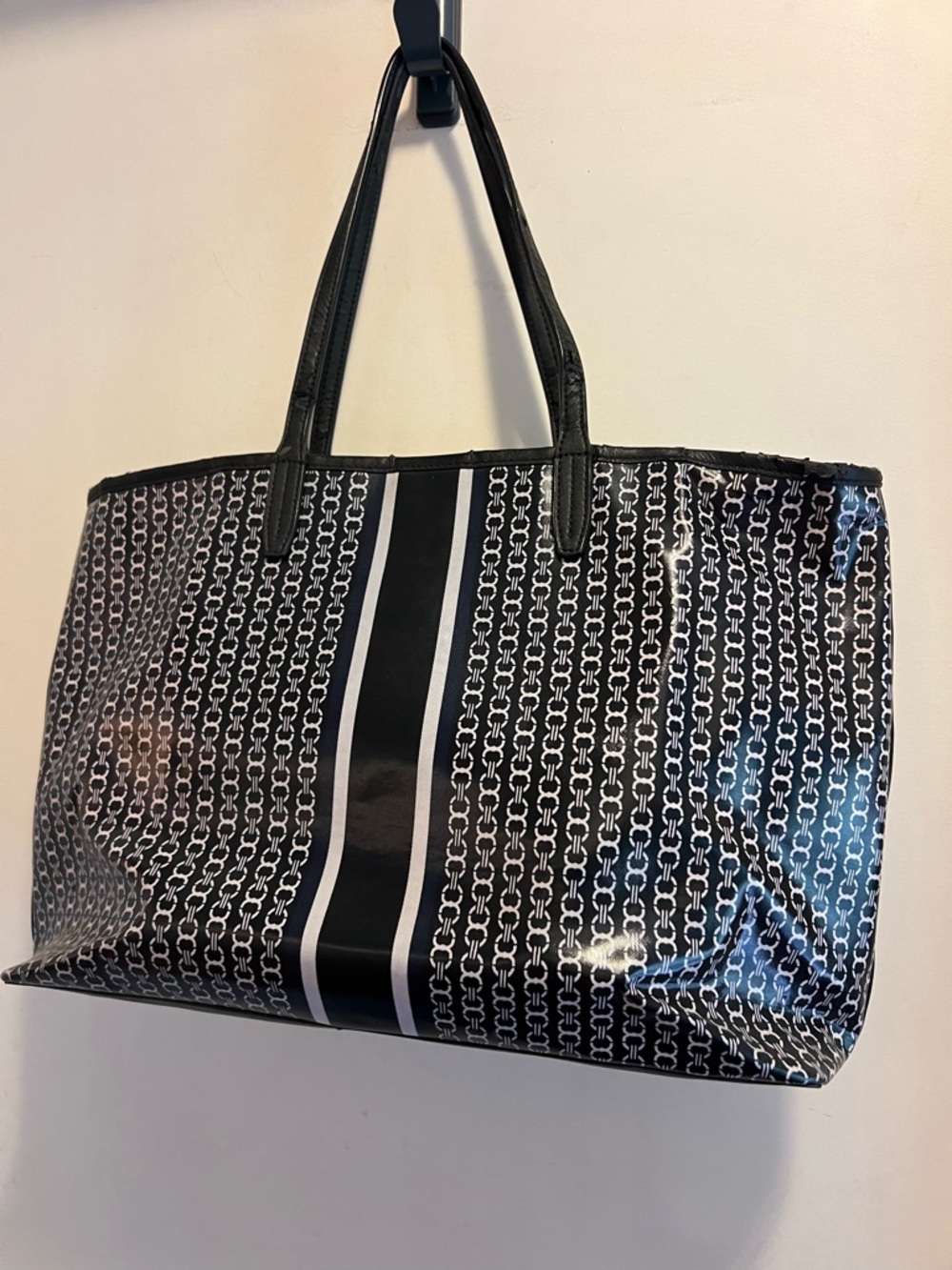 Tory Burch Black Gemini Link Tote ๐๐ - Picture 5 of 16
